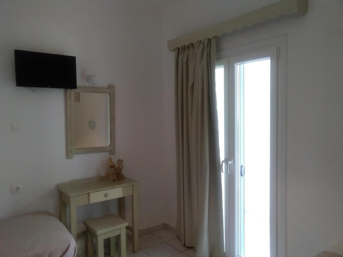 Gorgona Apartments & Studios Ипсос Екстериор снимка