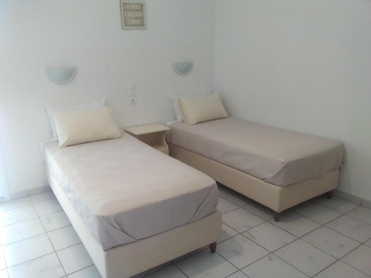 Gorgona Apartments & Studios Ипсос Екстериор снимка